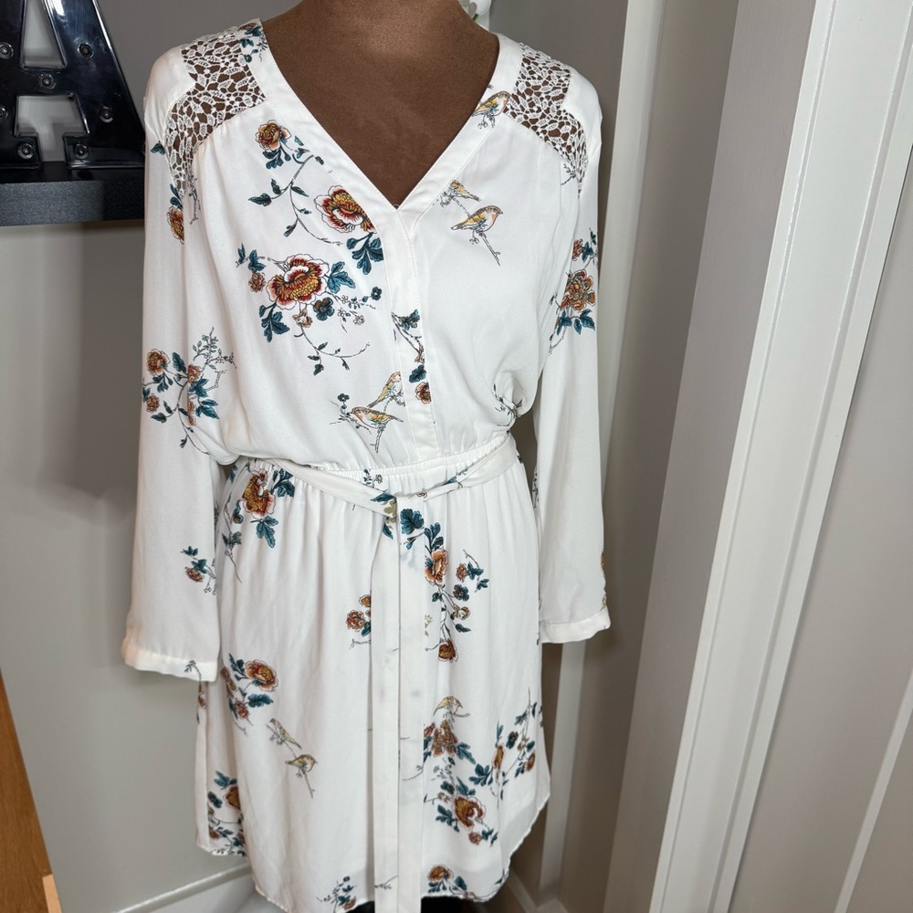 Nordstrom Floral White Dress with Lace Accents